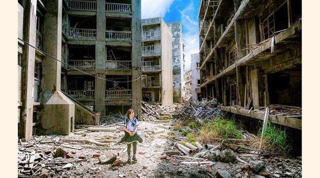HASHIMA. Al final del siglo 19 esta isla japonesa estaba habitada por miles de mineros, pues ahí se explotaba el carbón. Muchos de ellos morían trabajando y cuando el petróleo se convirtió en la primera fuente de energía en Japón, la isla fue abandonada. 