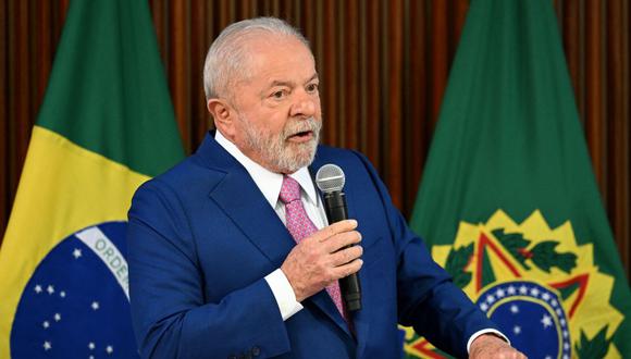 El presidente de Brasil, Luiz Inácio Lula da Silva, habla durante la primera reunión de gabinete de su gobierno en el Palacio Planalto en Brasilia el 6 de enero de 2023. (Foto de EVARISTO SA / AFP)