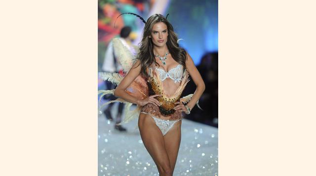 Alessandra Ambrosio se ubicó en la lista con una ganacia de US$ 5 millones. La maniquí forma parte del selecto grupo de modelos brasileñas. (Foto: Getty)