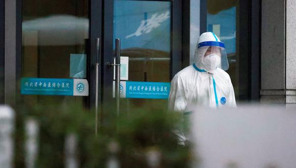 Un equipo de expertos liderado por la Organización Mundial de la Salud que investiga los orígenes del coronavirus visitó este viernes un hospital en la ciudad de Wuhan en China, recinto que fue uno de los primeros en tratar a pacientes con la enfermedad. (Foto: Reuters).