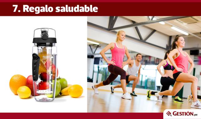 FOTO 3 | 7. Regalo saludable

¿Qué mejor manera de mostrar aprecio a su amigo secreto que preocupándose por su bienestar? Si ve que su colega se preocupa por su salud comiendo de forma saludable o ejercitándose, puede regarle algún recipiente o ‘tomatodo’ para sus ensaladas e infusiones. Otra opción sería algún artículo deportivo para que lo use en su entrenamiento diario.