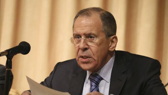 El ministro de Asuntos Exteriores ruso, Serguéi Lavrov, ofrece un discruso durante un encuentro con organizaciones no gubernamentales (ONG's) que se celebró en Moscú (Rusia), el viernes 11 de abril de 2014.