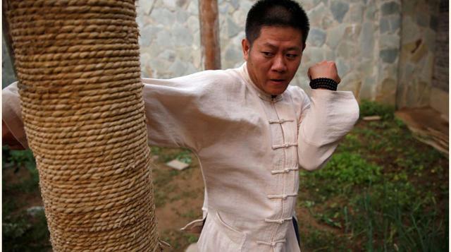 El maestro Xing XI practicando Kung-FuLi.(foto:reuters).(Kim Kyung-Hoon)