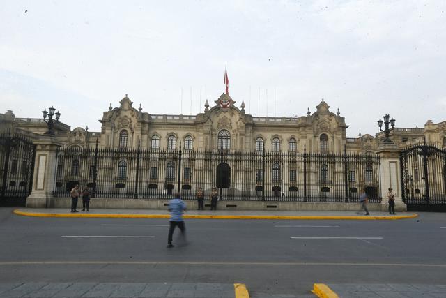 4. Ciencias Políticas: Ingreso promedio: S/ 3,690 | Rango del salario: De S/ 1,700 a S/ 6,200. (Foto: GEC)