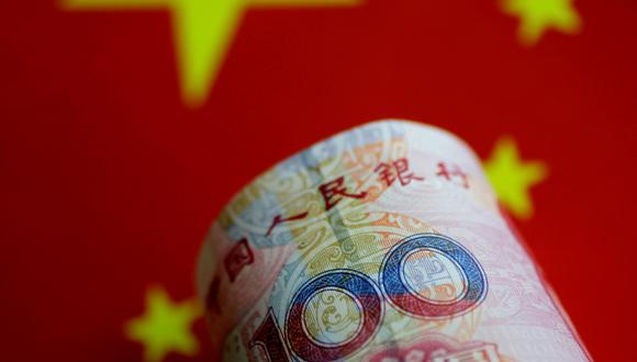 El yuan cayó un 0.63% frente al dólar en abril, mientras que el mes pasado el billete verde retrocedió un 0.94%.(Foto: Reuters)