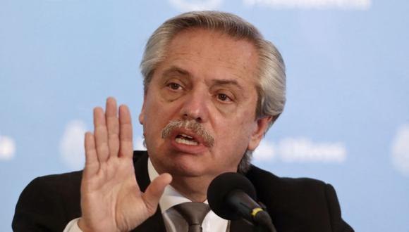 Fernández también se quejó de que el FMI diga en sus estatutos “que analizará el programa que el país proponga”, cuando “en verdad lo que intenta hacer, una vez más, es imponernos un programa”. (Foto: Reuters)