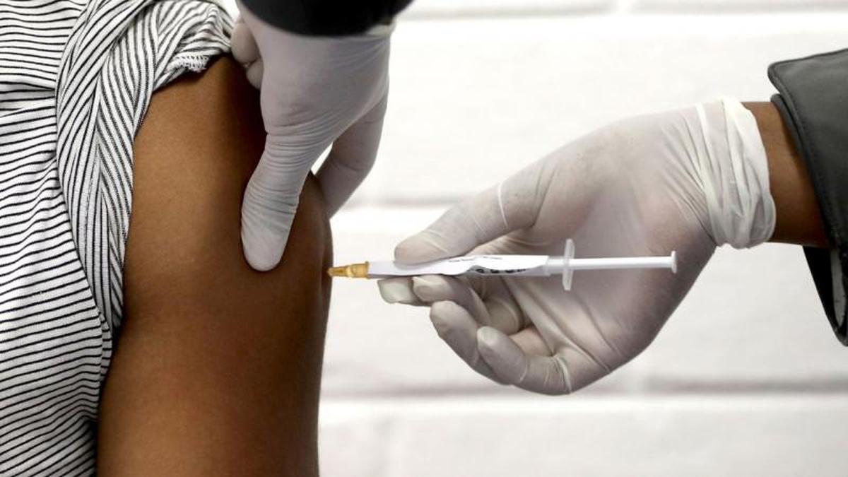 Resultado de imagen para sudafrica suspende vacuna astrazeneca