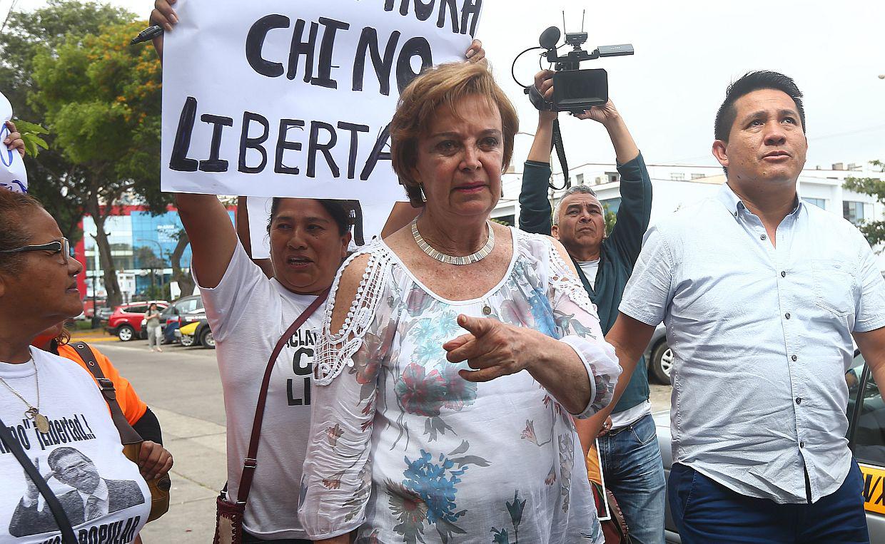 La ex congresista Luisa María Cuculiza dijo estar preocupada por la familia de Keiko Fujimori. (Foto: USI)