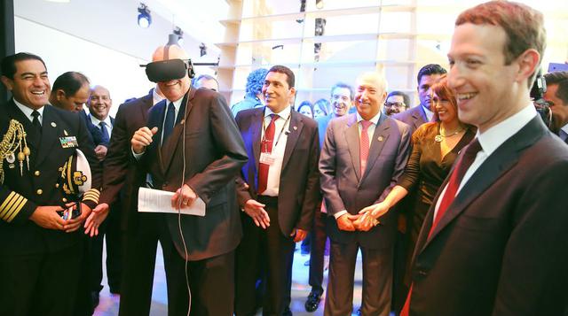 "La realidad virtual fue horrible. Apareció un dinosaurio espantoso", bromeó PPK a la salida de su reunión con Zuckerberg, luego de ver una demostración de la tecnología de Oculus, desarrollada por Facebook. Luego ya más serio dijo que "fue