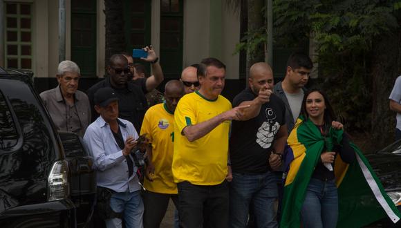 Bolsonaro ha tenido dificultades para cumplir sus promesas de reforma económica, que tuvo mal manejo de una pandemia que cobró casi 690,000 vidas y que sembró profundas divisiones con sus desvergonzadas tendencias autoritarias. (Foto: Bloomberg)