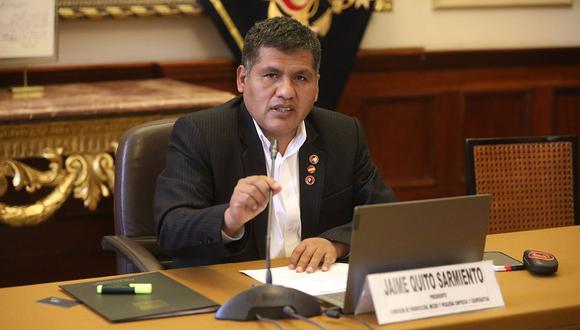 Jaime Quito calificó a Boluarte de incapaz por no asumir la muerte de 56 personas y precisó que está “ursupando” el cargo de presidenta de la República. (Foto: Congreso)