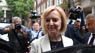 Liz Truss, el arte de ser la heredera de Boris Johnson sin parecerlo