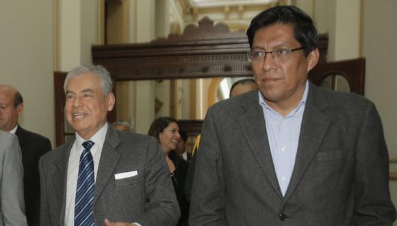 César Villanueva, presidente del Consejo de Ministros, fue quien recomendó la designación de Vicente Zeballos, según se lee en la resolución que lo nombra. (USI)