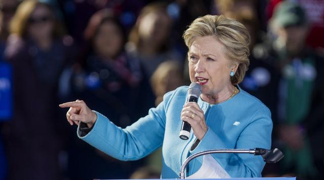 Farmacéutica. Donación total: 1,4 millones de dólares. Hillary Clinton: 1,3 millones de dólares. Donald Trump: 81.000 dólares. Gary Johnson: 4.200 dólares. Jill Stein: 2.000 dólares. (Foto: Bloomberg)