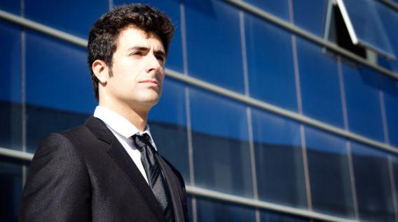 El despido para muchos trabajadores les genera incertidumbre. (Foto: Freepik)