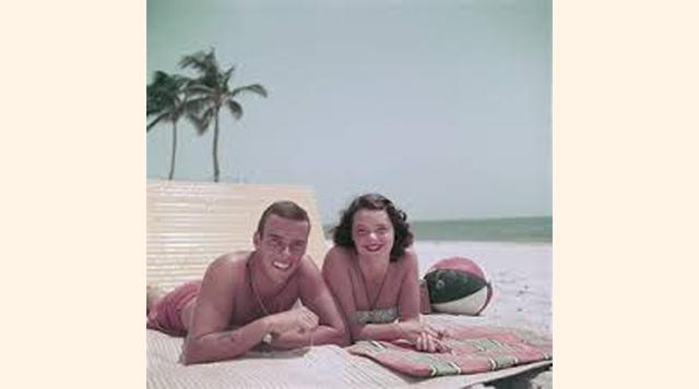 Herbert "Peter" Pulitzer fue el millonario nieto de Joseph Pulitzer y vivía de sus cultivos de cítricos en Palm Beach (Florida).