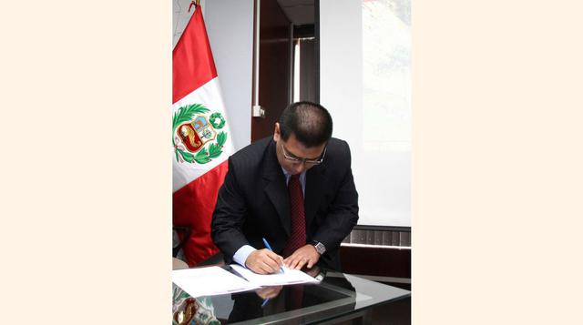 Luego, se procedió a la firma de actas por las partes. La concesión durará un periodo de 20 años. (Fuente: ProInversión)