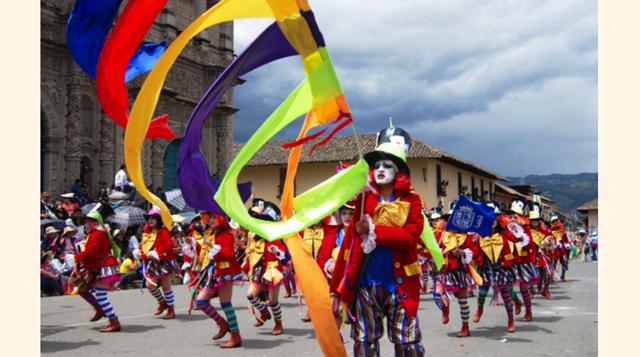 Carnaval de Cajamarca. Es una de las festividades más grandes e importantes del Perú. Se inicia este 14 de febrero. Habrá danza y juegos con agua y pintura. Termina el miércoles 18 de febrero con el entierro del Ño Carnavalón.
