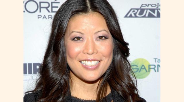 Andrea Wong. Presidenta de Producción Internacional de Sony Pictures Television. Obtuvo su licenciatura en ingeniería eléctrica del MIT en 1988. Desde que se graduó ayudó a poner en marcha programas de televisión muy populares, entre ellos "Dancing W