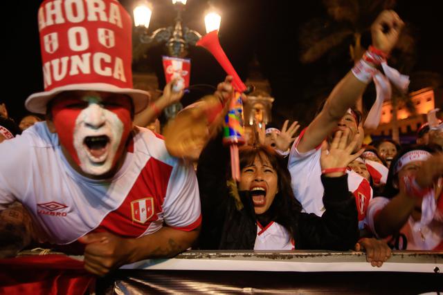 La selección peruana disputará este viernes 12 un partido amistoso contra su similar de Chile en Estados Unidos. ¿Cuál suele ser su gasto promedio al acompañar al equipo a otros países? (Foto: USI)