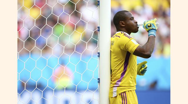 8. Vincent Enyeama, Nigeria. Cuenta con un 80.8% de atajadas durante el torneo, según datos oficiales de la FIFA. Pese a su esfuerzo su selección fue eliminada en manos del equipo francés. (Foto: Getty Images)