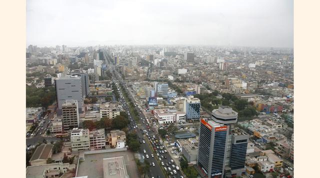 Lima, Perú. Según un estudio sobre la producción periurbana realizado en 2007, menos de 200 hectáreas del total de tierra agrícola se riegan con agua que ha sido filtrada por las plantas de tratamiento.  (Foto: USI)