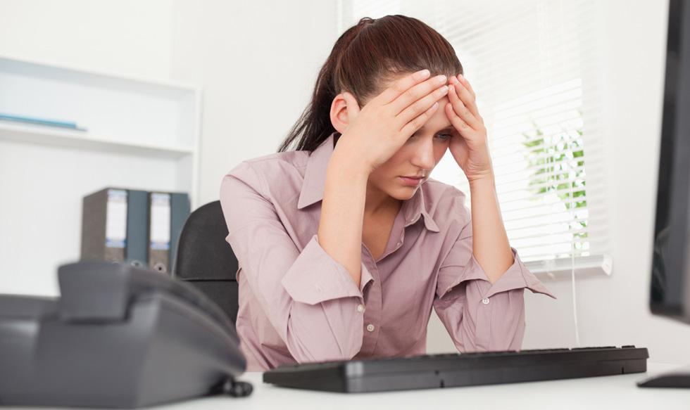 FOTO 4 | 4. Haz un escaneo mental de tu cuerpo. Andy Puddicombe, cofundador de la aplicación de meditación Headspace, le dijo a Entrepreneur que si estás estresado debes cerrar los ojos y durante 30 segundos realizar un escaneo mental de tu cuerpo, desde la parte superior de la cabeza hasta los pies. "Al cambiar el enfoque a tus sentidos físicos, te sales de tu mente pensante, lo que de inmediato tiene un efecto calmante", dijo. (Foto: THINKSTOCK)