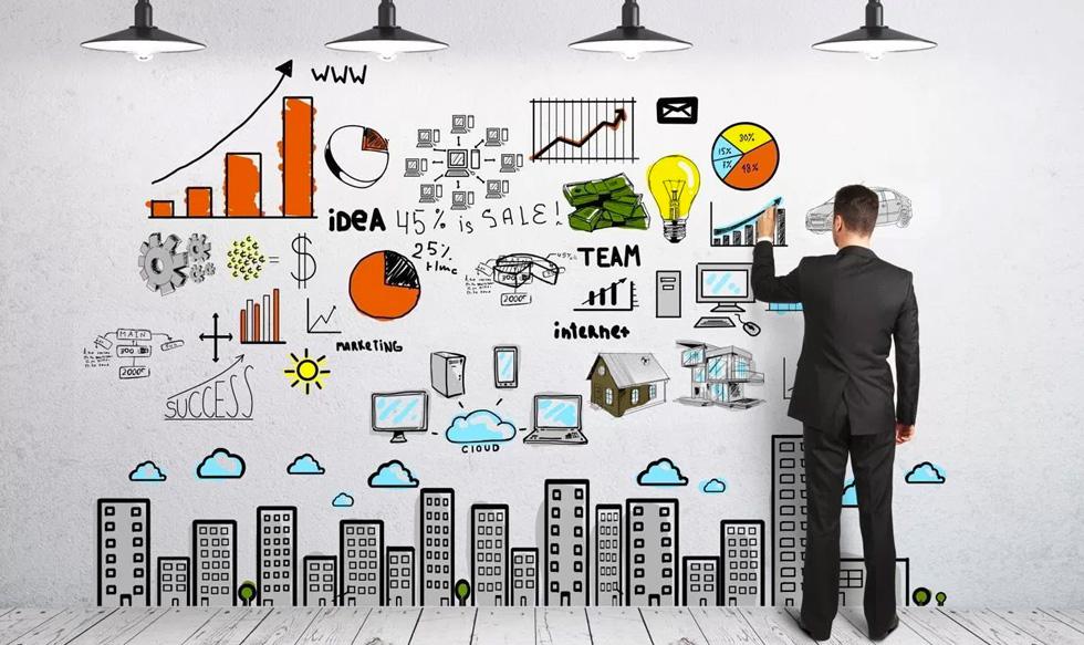 FOTO 10 | 10) Service Design Strategist: configura la estrategia del cliente a través de tecnología, contenido y diseño, lo que le confiere responsabilidad técnica, de negocio y de producto.