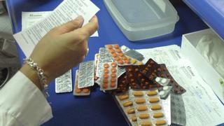 Minsa propone ley para fijar stock mínimo de medicamentos genéricos en farmacias
