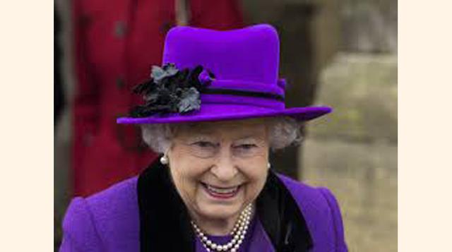 Una nueva encuesta muestra que el público británico le tiene gran aprecio a Isabel II. Un 70% cree que debería reinar el mayor tiempo posible, el porcentaje más alto desde 1981. El apoyo a la monarquía sigue siendo elevado, con un 76% de aceptación, según