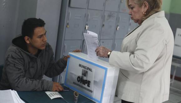 Actualmente la jornada electoral en el Perú es de ocho horas. (GEC)