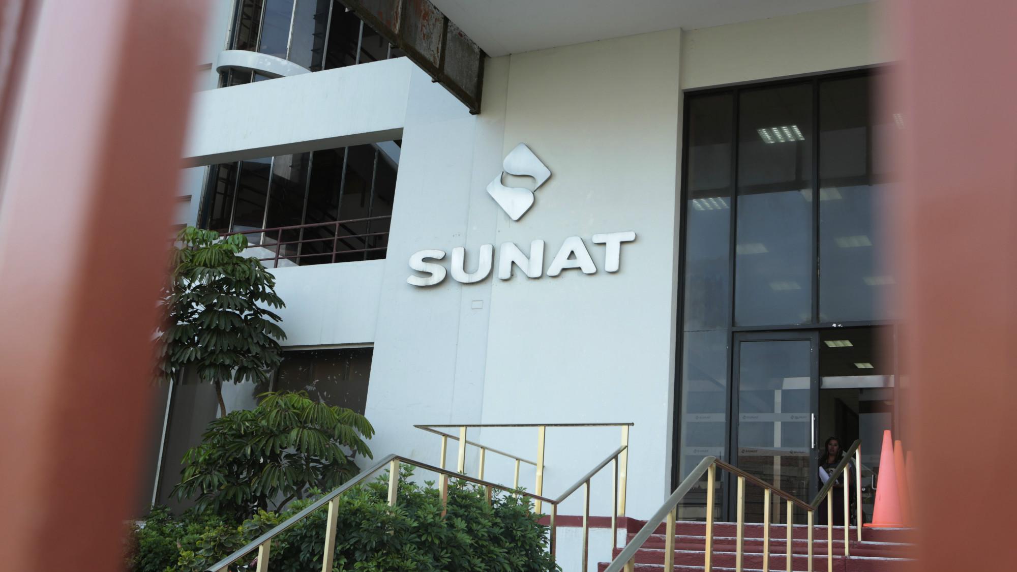 FOTO 3 | Economía. PL 2346. Se propone establecer el derecho de las personas naturales a la devolución automática de los impuestos pagados o retenidos en exceso o que califiquen como indebidos.