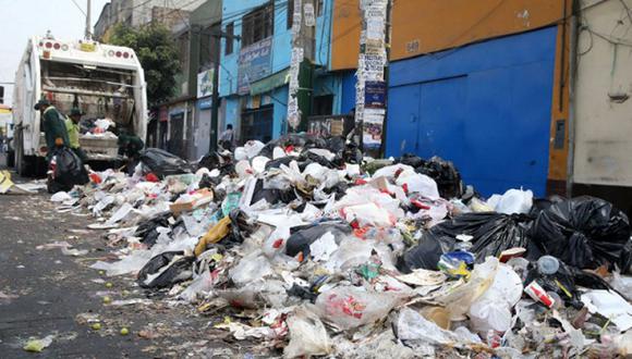 Cuatro alcaldes de jurisdicciones de Lima y dos de distritos del interior del país fueron denunciados ante el Ministerio Público por incumplir el servicio de limpieza pública.  (Foto: Andina)