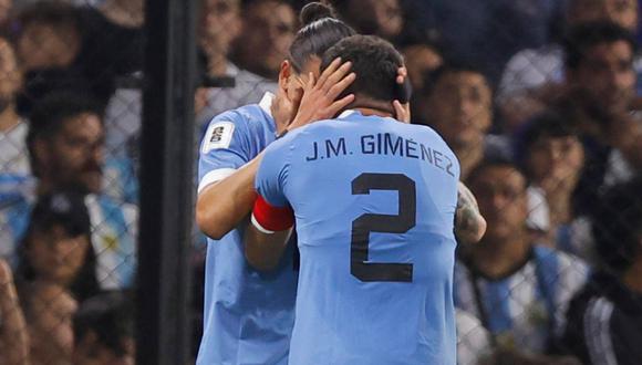 Uruguay sorprendió a Argentina tras vencer por 2-0 en la quinta y última fecha de las carreras. (Foto: AFP)