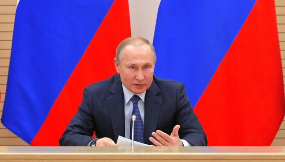 Putin denunció que algunos países intentan contener el desarrollo de Rusia recurriendo a las sanciones e instigando la tensión en sus fronteras. (AFP).