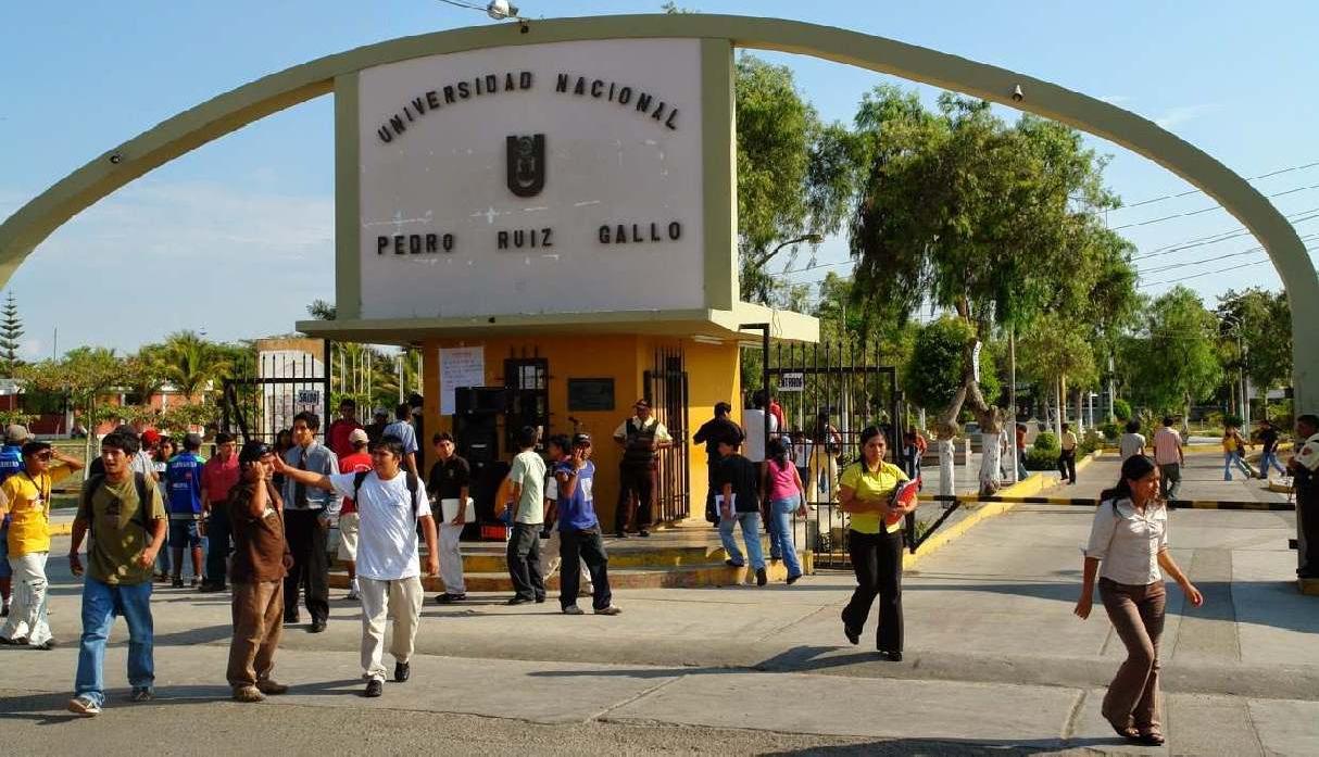 Universidad Nacional Pedro Ruíz Gallo, ubicada en la región de Lambayeque. 
