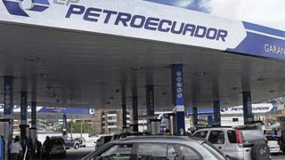 Ecuador suspende las exportaciones de petróleo tras ruptura de dos oleoductos