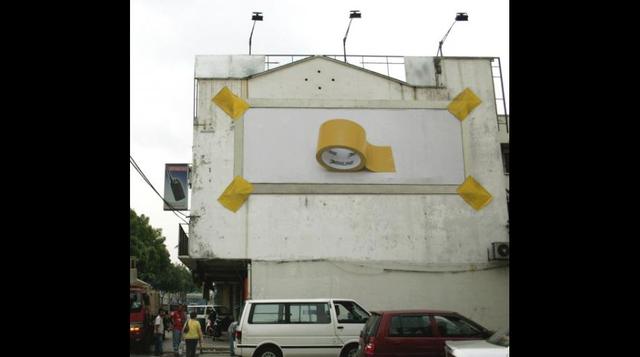 Penline. La campaña fue desarrollada en Malasia por la agencia EURO RSCG Partnership y se llamó &quot;Cinta fuerte&quot;.