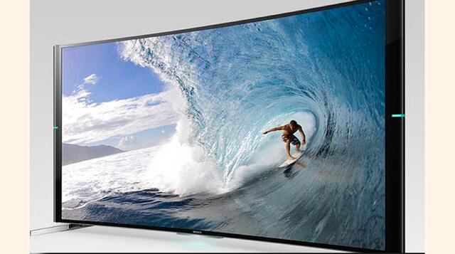 Sony Bravia S90, una televisión con curvas y 4K. Resolución UHD, tecnología X-Tended Dynamic Range y Motionflow XR800Hz. Tecnología de color TRILUMINOS y la 4K X-Reality PRO. (Foto: Expansión)