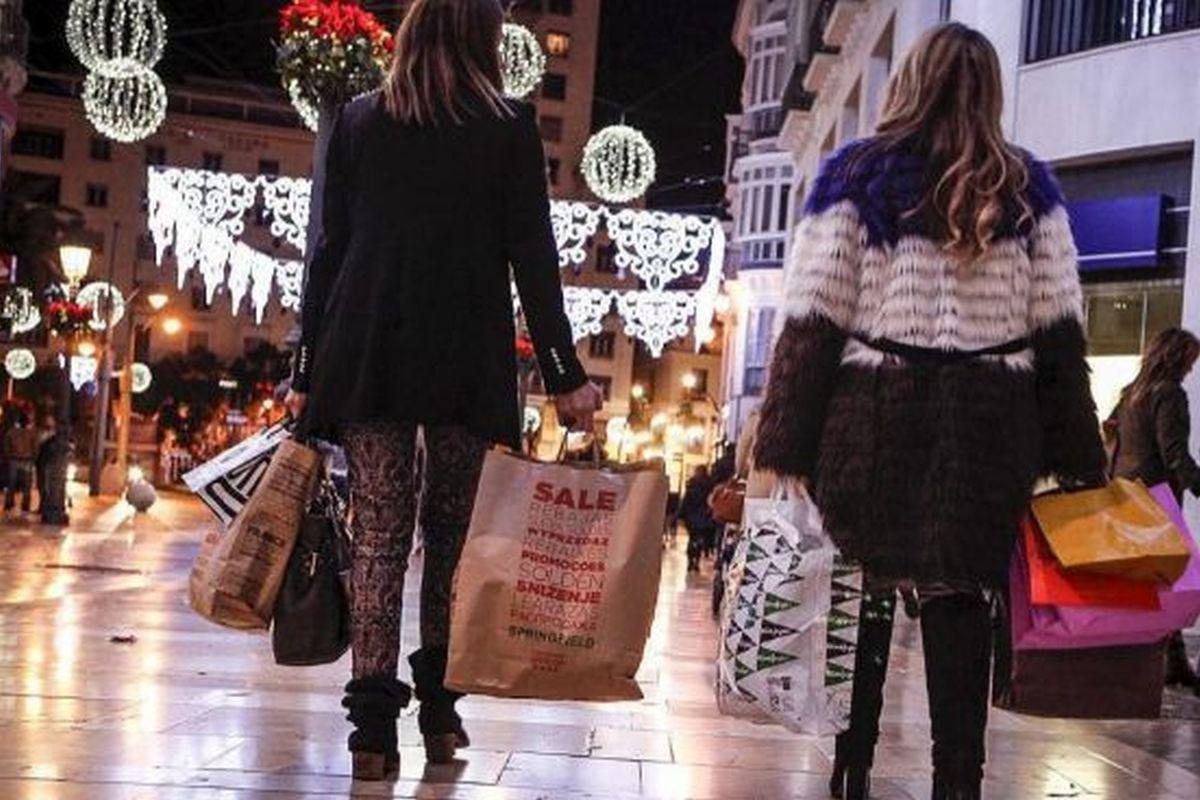 Planea tus finanzas para este fin de año y evita que tu dinero termine donde menos lo tenías pensado.