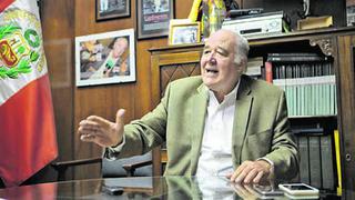 Víctor Andrés García Belaunde: “Fuerza Popular es una oposición muy light”