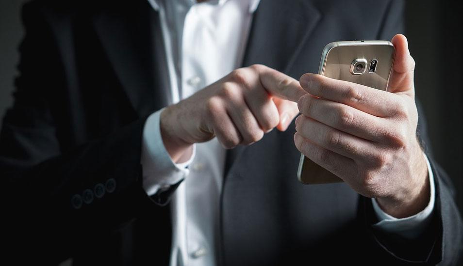 FOTO 8 | 8. Comercio electrónico. Puedes vender cualquier cosa en línea, incluso los artículos que crees tú mismo. Las plataformas como Etsy y Shopify lo hacen notablemente fácil al eliminar toda la magia técnica del proceso.

Todo lo que tienes que hacer es crear, vender y enviar. Si eres bueno para ejecutar operaciones y tienes algo que la gente quiera comprar, el comercio electrónico tradicional puede ser para ti. (Foto: Pixabay)