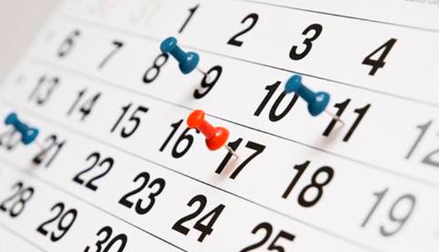 FOTO 8 | 8. No dejar todo para último momento

Saludos, tarjetas, llamados, festejos con clientes, mensajes de agradecimiento, deben estar programados en la agenda de cada colaborador. Para esto tendrás que proveer a toda la empresa de los elementos para llevar adelante esta tarea como máximo diez días antes de las fiestas. Si organizas un evento con distintos públicos, es necesario llevar un cronograma que evite superponerse con acontecimientos dirigidos a la misma gente.