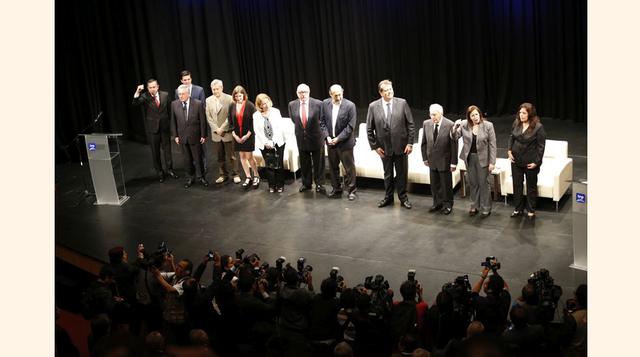 Figuras del PPC y el Apra asistieron a la presentación del libro en la Biblioteca Nacional.
