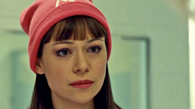 Alison Hendrix. La típica mamá de los suburbios encuentra un lugar en este personaje. Alison tiene dos hijos adoptados, y vive tranquilamente con ellos y su esposo. No obstante, los problemas que enfrentará con sus ‘gemelas’ provocarán una evolución impor