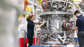 Rolls-Royce cerrará planta de componentes para jets en EE.UU. 