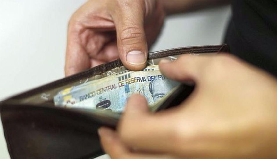 Recuerde que debe recibir triple pago si labora en día feriado. (Foto: Andina)