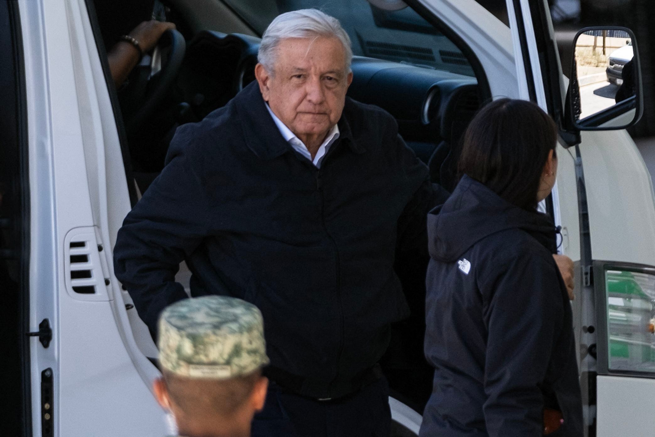 President of Mexico, isolated and treated after contracting COVID-19 for the third time