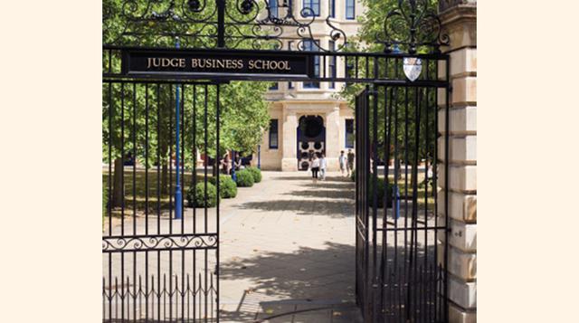 Cambridge Judge Business School. Puesto a nivel mundial: #10. Lozalización: Reino Unido. Sueldo medio de sus graduados: 140.198 euros al año. Incremento del salario tras realizar el MBA: 95%