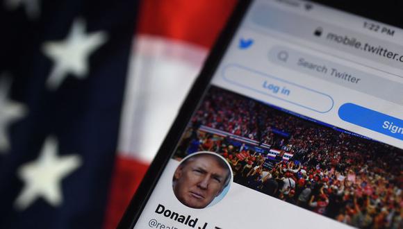 Twitter confirmó que la expulsión de Donald Trump de la plataforma es definitiva. (Foto: Olivier DOULIERY / AFP).